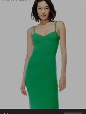 Aritzia Babaton Lariat - Gloss Green Size Small